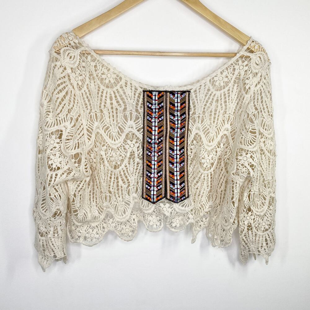LF Native Rose Erin Cream Woven Embroidered Top Women's Size Medium/Large‎ NWT